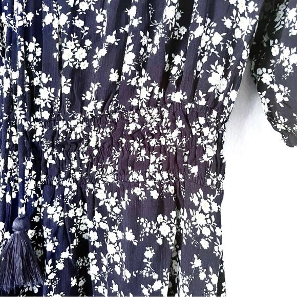 Calista Anthropologie Navy Blue Ditsy Floral Print Tiered Dress size Small - Picture 7 of 14